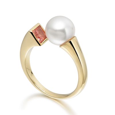 Amber Eclipse Akoya Pearl Ring in Yellow Gold