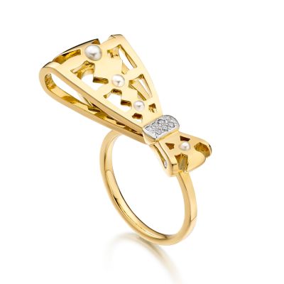 Beau Seed Pearl and Diamond Ring in Yellow Gold