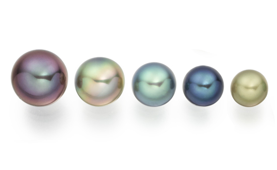 Different Sizes of Tahitian Pearls